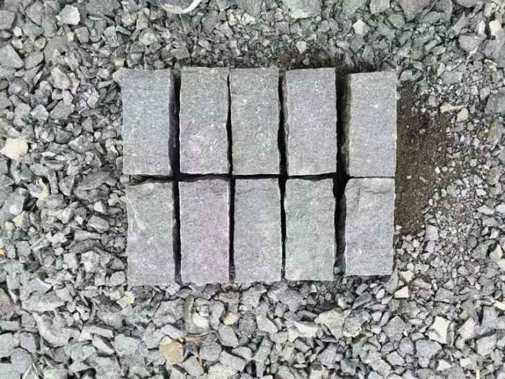 G684 Black paving Stone