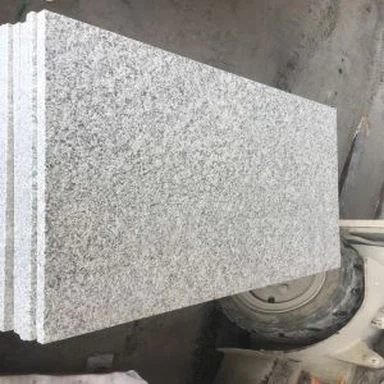 G603 Svijetlosivi granit