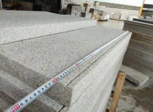 G682 Sunset Gold Granit